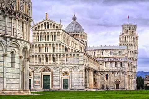 Tour privado desde el puerto de Livorno a Pisa y Lucca