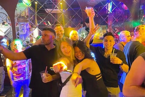 Hanoi Bar-Pub Erleben Sie das Nachtleben mit einem lokalen Experten