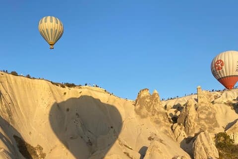 Full dagstur til den magiske verden av Cappadocia
