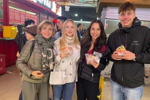 Night Market Tour i Beijing med en engelsk guide
