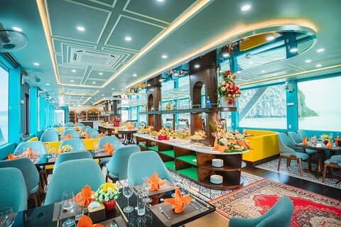 Hanoi : Halong Luxury Cruise Cruise Buffet Almoço, Festa e Jacuzzi