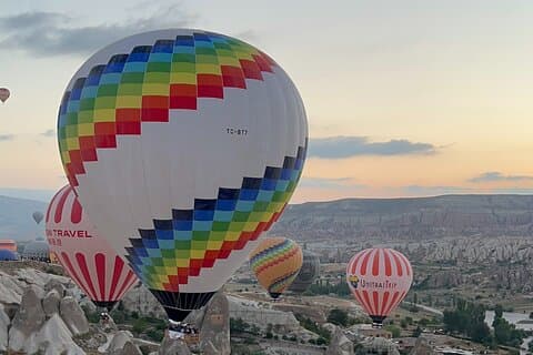 Cappadocië Heteluchtballonvlucht en Regenboogballonnen