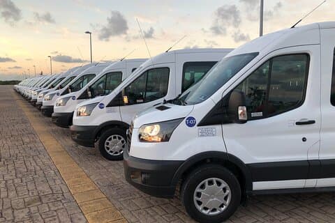 Private Round Trip Transfer from Airport to Cancun