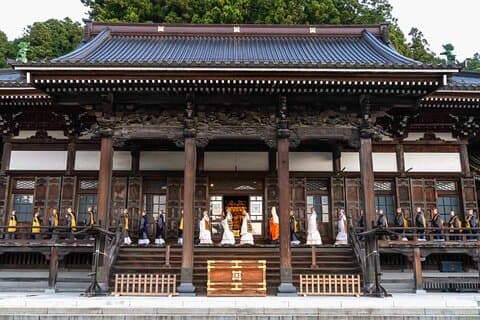 Shore Excursion from Shimizu Port to Minobu, Deep Cultural Tour