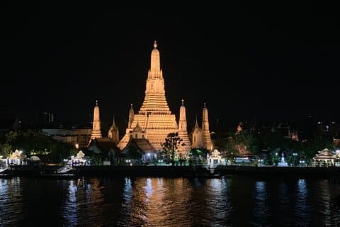 Bangkok Night Tour by Tuk Tuk