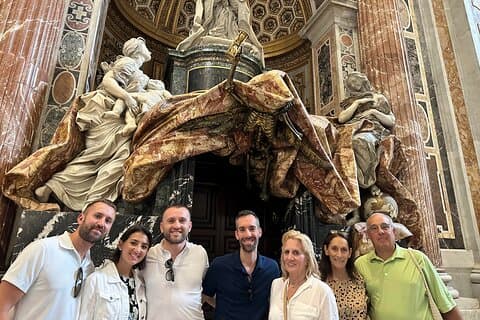 Skip-the-line Vatican, Sistine Chapel&Basilica Tour W Local Guide