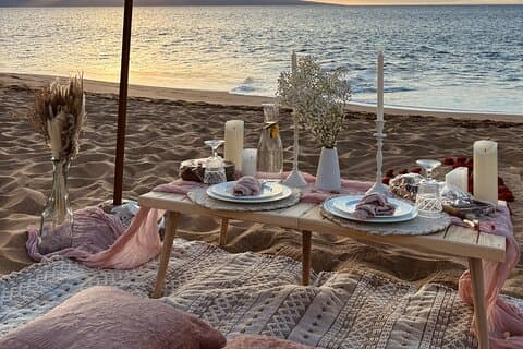 Picnic on the Beach in Maui
