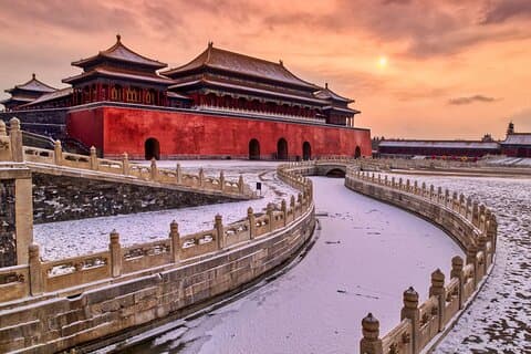 T-Square & Forbidden City Group Tours with Optional Sights