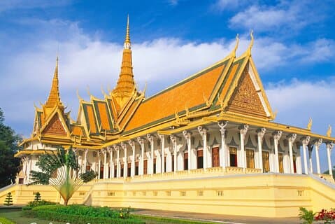Udforsk Phnom Penh City med lokal guide afhentning fra dit hotel