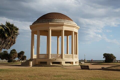 Tour histórico privado a pie de Livorno