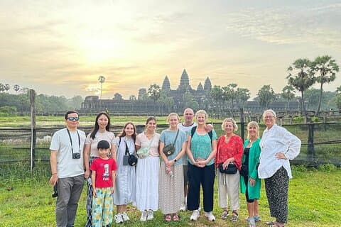Siem Reap: Angkor Wat Soluppgång Utforska de mest ikoniska templen