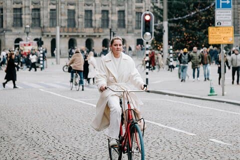 Photoshoot professionnel à Dam Square: Cœur du charme d'Amsterdam