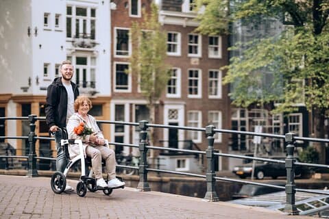 Professionell fotografering på Damrak: Amsterdams ikoniska hamn