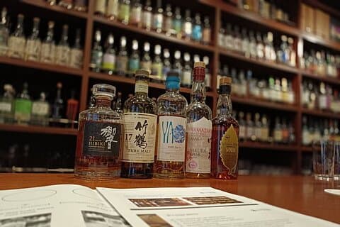 Skäm bort dig med Japansk Whisky i din privata helgedom