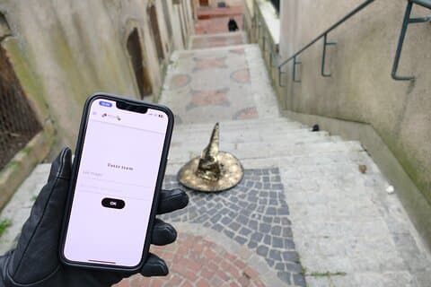 Utomhus Escape Game med Team Magic-tema i Marseille
