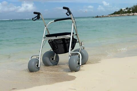 Inklusive Beach Fun Walker Vermietung für alle in Turks- und Caicosinseln