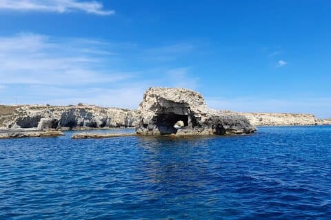 Visite de l'île d'Ortigia et des grottes marines