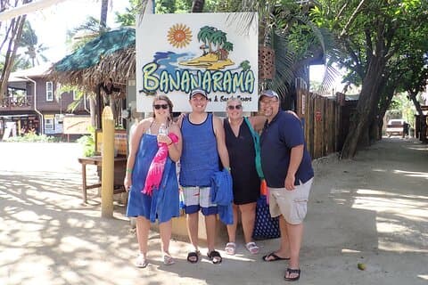 Visite de l'île de Roatan, Beach Break, Chocolate & Rum Cake Factory