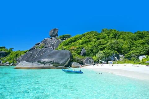 Lazy Similan Islands : Catamaran, snorkelen en lunch in het paradijs