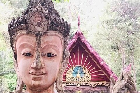 Doi Suthep tempel & skjult tempel halvdag privat tur (5 timer)