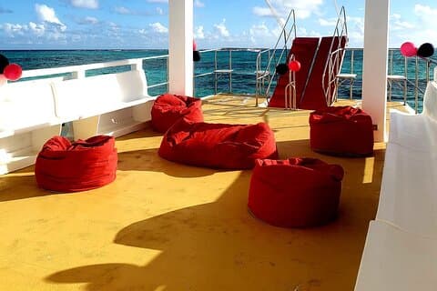 VIP Catamarã privado com snorkeling
