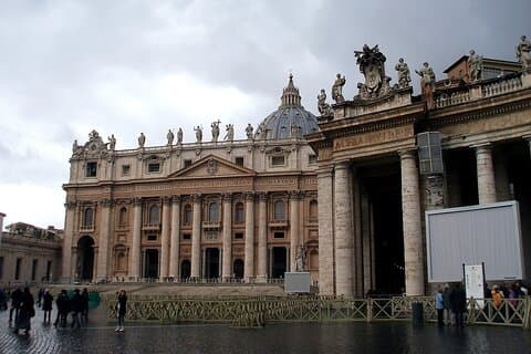 Roma: Basílica de San Pedro, escalada de cúpula y recorrido subterráneo