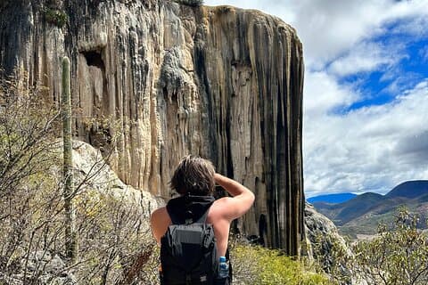Excursão para grupos pequenos Hierve el Agua e Mezcal saindo de Oaxaca Centro