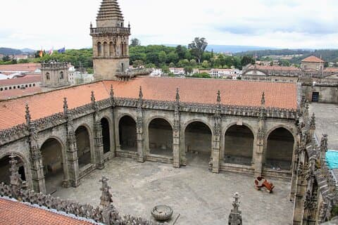 Santiago al Complete with tickets included