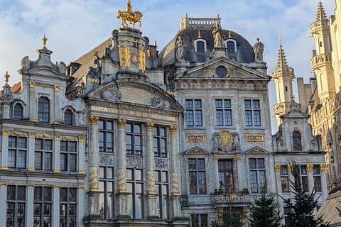 Bruselas a pie: historia, leyendas y chocolate