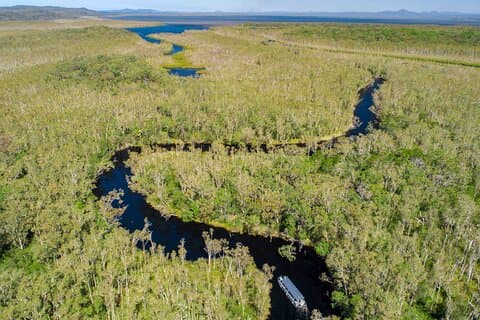 Tour de los Everglades de Noosa con crucero por el río y pueblos del interior