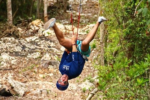 Emocionante parque de Adrenalina en la Selva de Tulum : ATVs, Tirolesas