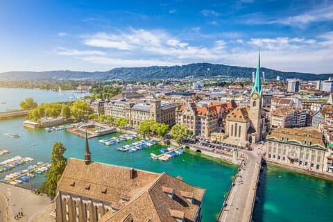 Privater Transfer von Bern nach Zürich, Englisch sprechender Fahrer