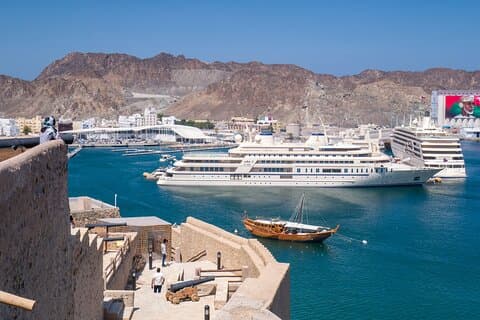 Half-Day Private Muscat City Tour 4 Hours