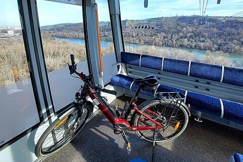 Panoramisk Toulouse elektrisk sykkeltur og taubane