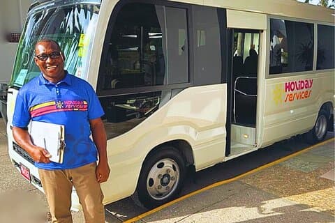 AirBnB / Hotel MBJ Lufthavn Shuttle til alle områder - en tur / tur