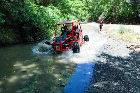 Amber Cove og Taino Bay med Buggies Eventyr