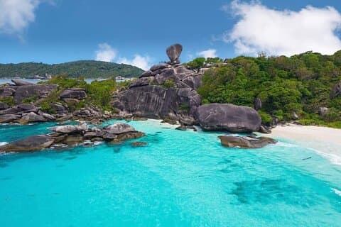 Similan Island day trip with Snorkeling and Lunch by Speedboat