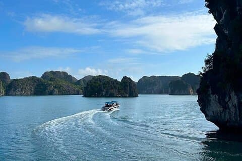 Privat kano Oplev det bedste ved Halong- Lan Ha Bay fra havnen