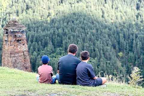 Descubra a beleza intacta de Tusheti com guias locais