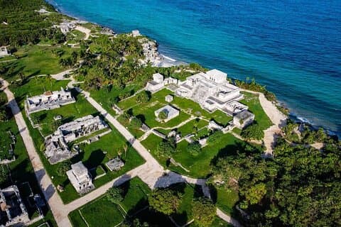 Tulum Express privat tur med museum og strand. Middag