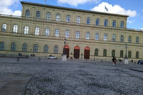 Private Tour in Munich Royal Residence