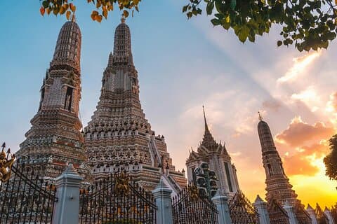 Bangkok Express Tour : Tempel van de Dageraad en Liggende Boeddha