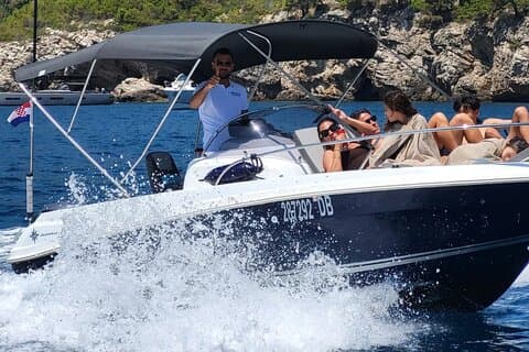 Exklusiv privat heldagsbåttur från Dubrovnik & gratis drinkar