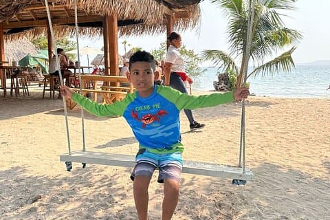 Roatan Drift Snorkel Monkey Sloth med privat øya strand pause