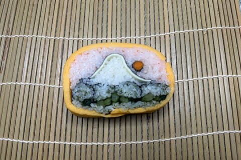 Panini speciali di sushi disponibili solo in Giappone Making Experience