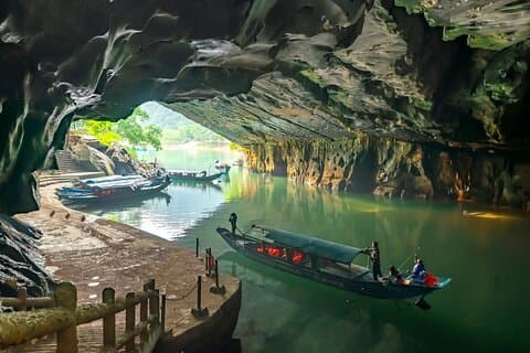 Exploración de día completo de la cueva Phong Nha y la cueva Paradise desde Hue
