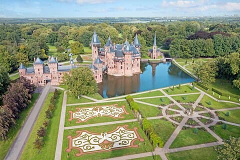 Privattransfer: Rotterdam>Amsterdam, 2h Stop in Schloss De Haar