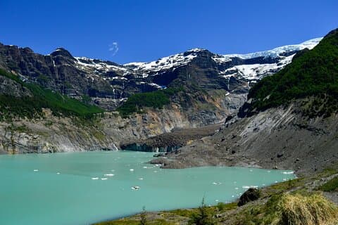 Entdecken Sie Bariloche: 4 Tage Berge und Seen
