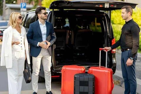 Privétransfer Keflavík/Reykjavík Luchthaven naar Laugarvatn Fontana