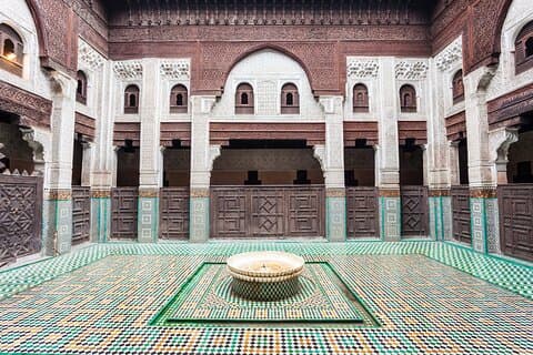 Explorez la médina de Fès : expérience de marche privée d'une journée